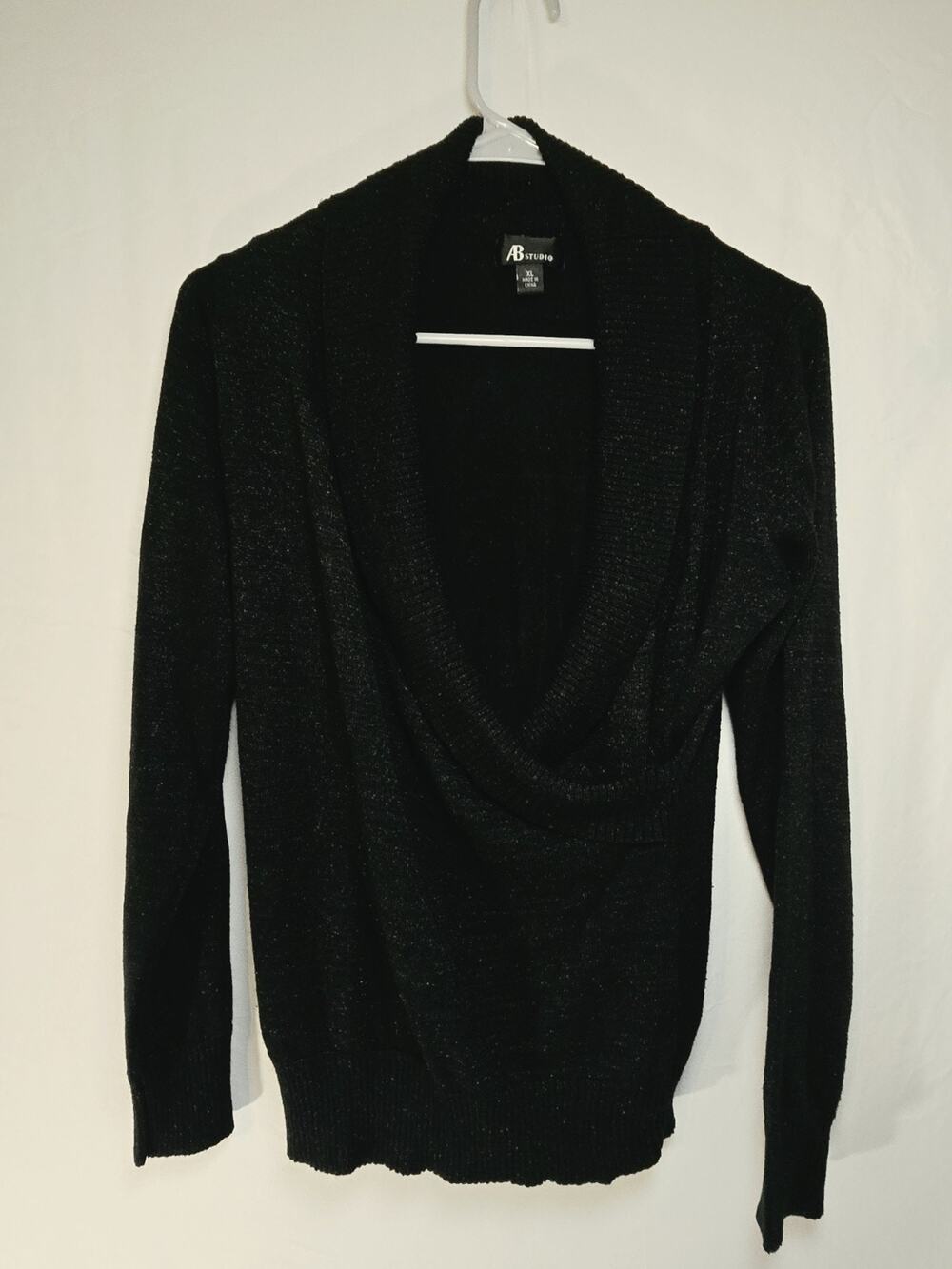 AB Studio Deep Cowell Neck Black Silver Stitching Classic Sweater Size XL Chic